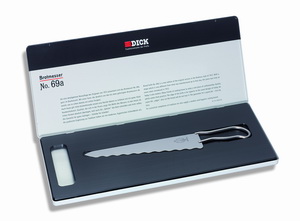 Bild von Brotmesser No. 69 a mit Schneidbrett
