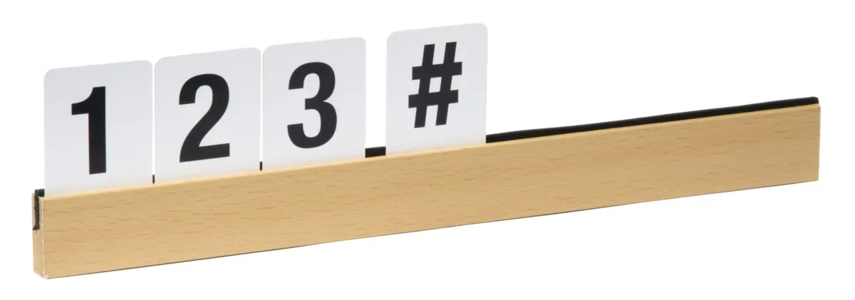 Bild von Buchstabenleiste teak